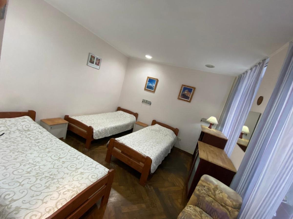 Tapki Hostel Odessa Extérieur photo
